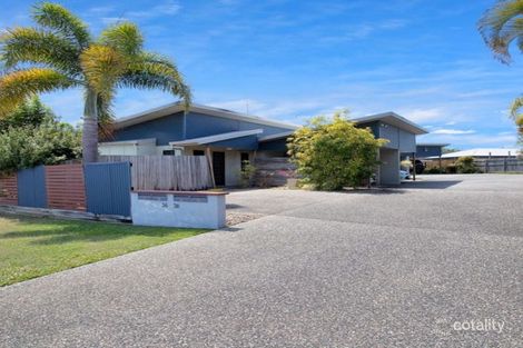 2/36 Slater Ave, Blacks Beach, QLD 4740