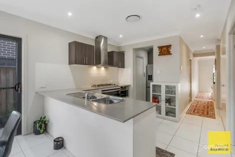 Property photo of 27 Dapple Street Austral NSW 2179