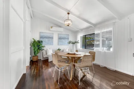 Property photo of 124 Thorn Street Ipswich QLD 4305
