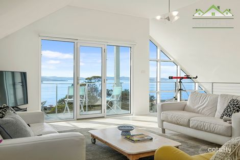 Property photo of 27 Tahune Crescent Blackmans Bay TAS 7052