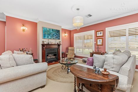 Property photo of 12 Stringybark Place Springvale NSW 2650