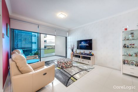 Property photo of 11009/5 Harbour Side Court Biggera Waters QLD 4216