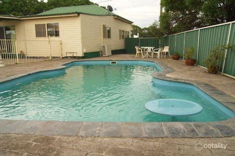 Property photo of 4 Bridges Road New Lambton NSW 2305