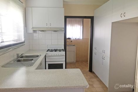 Property photo of 10 Scherman Drive Altona Meadows VIC 3028