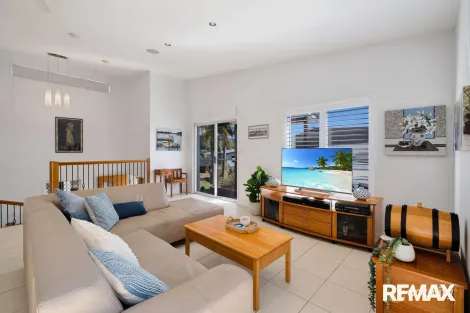 Property photo of 21 Potoroo Place Burnside QLD 4560