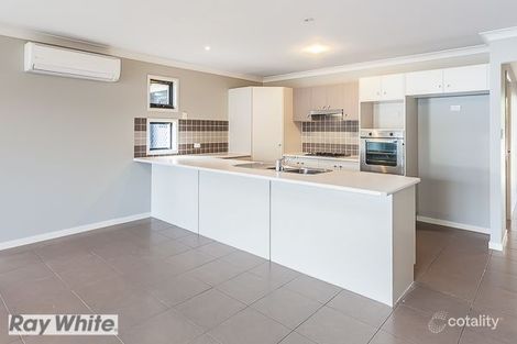 Property photo of 3 Birdwing Crescent Kallangur QLD 4503