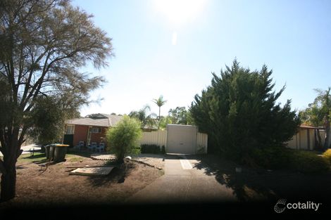 18 Vilna Cres, Hackham West, SA 5163
