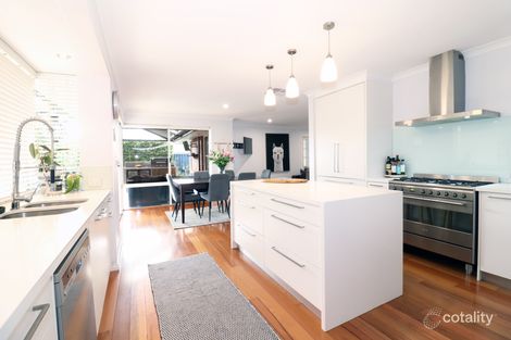 Property photo of 8 Feltbush Mews Canning Vale WA 6155