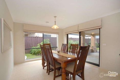 Property photo of 88 Skyline Way Berwick VIC 3806
