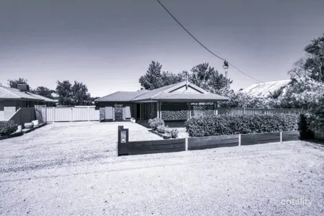 Property photo of 63 Verney Road Shepparton VIC 3630
