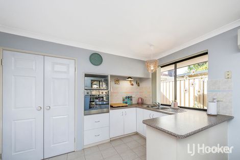 Property photo of 5/6 Bridal Crescent Kenwick WA 6107