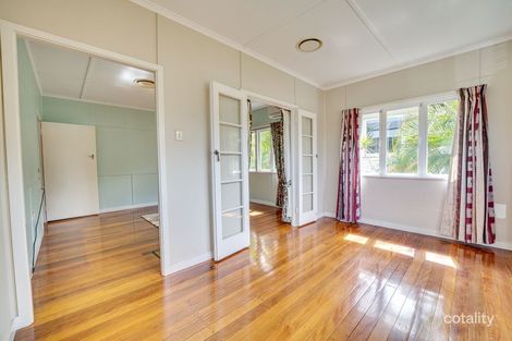 Property photo of 28 Iberia Crescent Darra QLD 4076