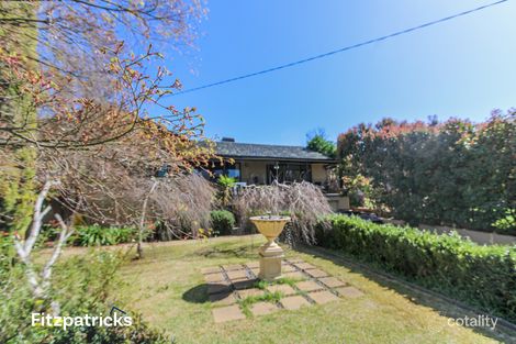 Property photo of 7 Ellimo Place Kooringal NSW 2650