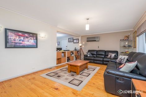 Property photo of 9 Tremaine Avenue Kings Park VIC 3021