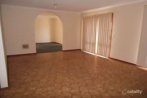 Property photo of 16 Strezlecki Grove South Altona Meadows VIC 3028