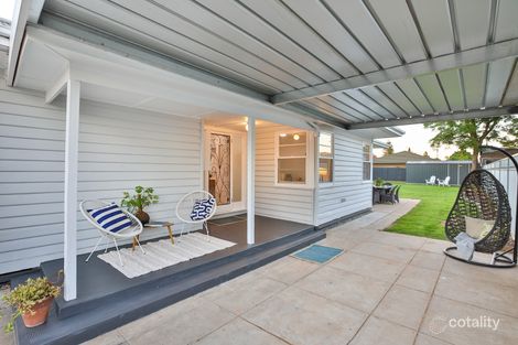 Property photo of 5 Tamarisk Grove Mildura VIC 3500