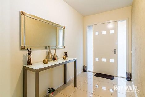 Property photo of 14 Tobin Way Lyndhurst VIC 3975