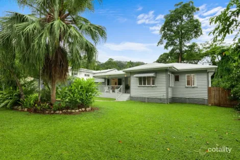 Property photo of 32 Nolan Street Whitfield QLD 4870