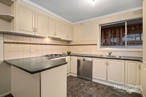 Property photo of 10 Lea Crescent Bundoora VIC 3083