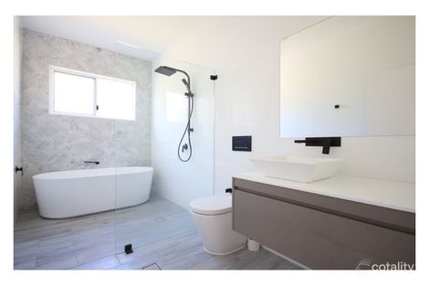 Property photo of 220 Walmer Avenue Sanctuary Point NSW 2540