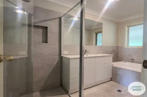 Property photo of 190-192 Drover Crescent Flagstone QLD 4280