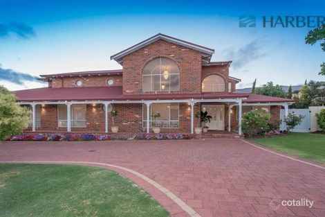 3 Stewart Ct, Kallaroo, WA 6025