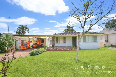 Property photo of 17 Onslow Street St Clair NSW 2759