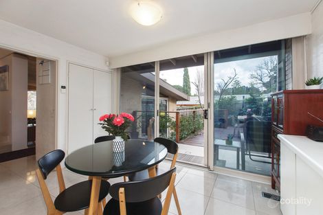 Property photo of 3/20 Yarra Grove Hawthorn VIC 3122