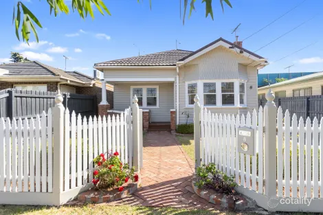 Property photo of 8 Linden Street Altona Meadows VIC 3028