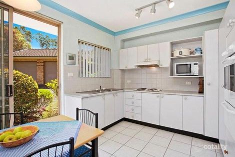 Property photo of 34/12-20 Kinarra Avenue Wyoming NSW 2250