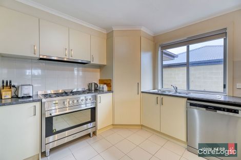 Property photo of 8 Fernlea Close Trafalgar VIC 3824