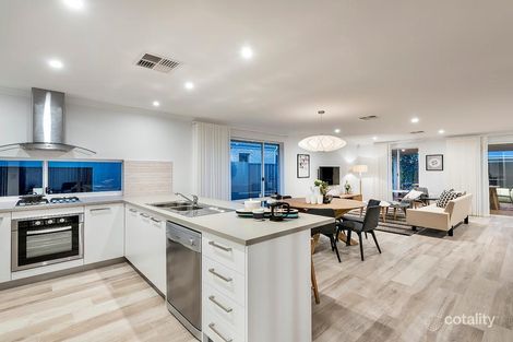 Property photo of 8B Toledo Drive Hocking WA 6065