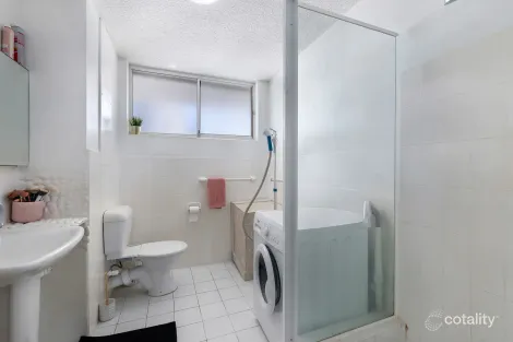 Property photo of 40 The Esplanade Surfers Paradise QLD 4217