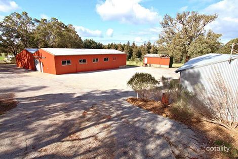 140 Carinya Dr, Stoneville, WA 6081