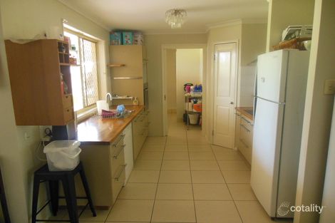 Property photo of 10 Amies Street Beachmere QLD 4510