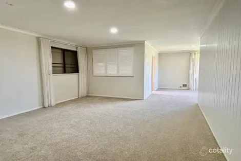 Property photo of 5 Tide Place Beldon WA 6027