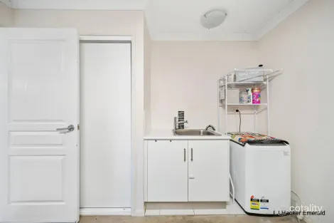 Property photo of 6/44 Lakeside Drive Emerald QLD 4720