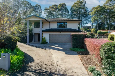 Property photo of 19 Angophora Place Catalina NSW 2536