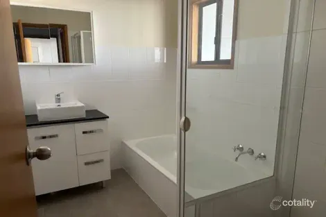 Property photo of 46 Axehead Road Roxby Downs SA 5725