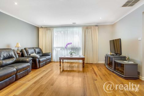Property photo of 7 Bronwyn Court Deer Park VIC 3023