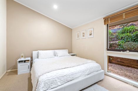 Property photo of 34-36 Frogmore Crescent Park Orchards VIC 3114