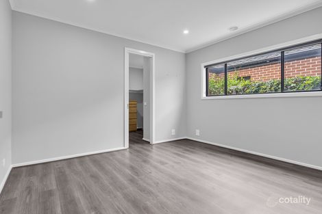 Property photo of 17 Allspice Street Manor Lakes VIC 3024