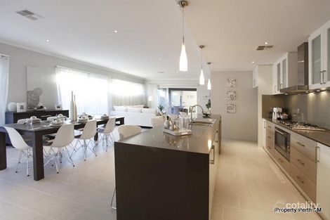 Property photo of 8 Topsail Loop Alkimos WA 6038