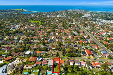 Property photo of 18 Lascelles Road Narraweena NSW 2099