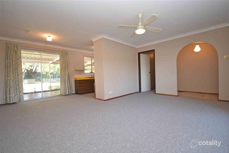 Property photo of 27 Wavelea Street Safety Bay WA 6169