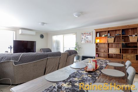 Property photo of 16 Severn Circle Dubbo NSW 2830