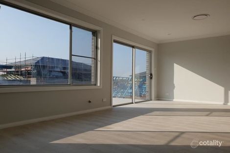 Property photo of 64 Maidenhair Avenue Denham Court NSW 2565