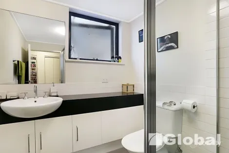 Property photo of 10/7 Howard Street Warners Bay NSW 2282