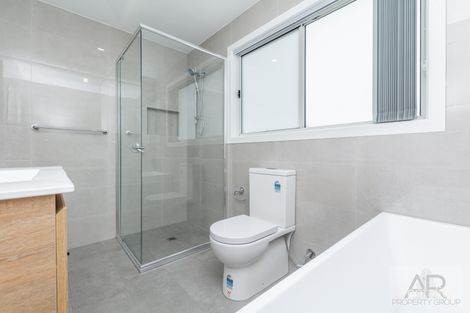 Property photo of 14 Universal Avenue Dunmore NSW 2529