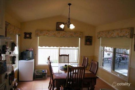 Property photo of 7 Firestone Green Cranbourne VIC 3977